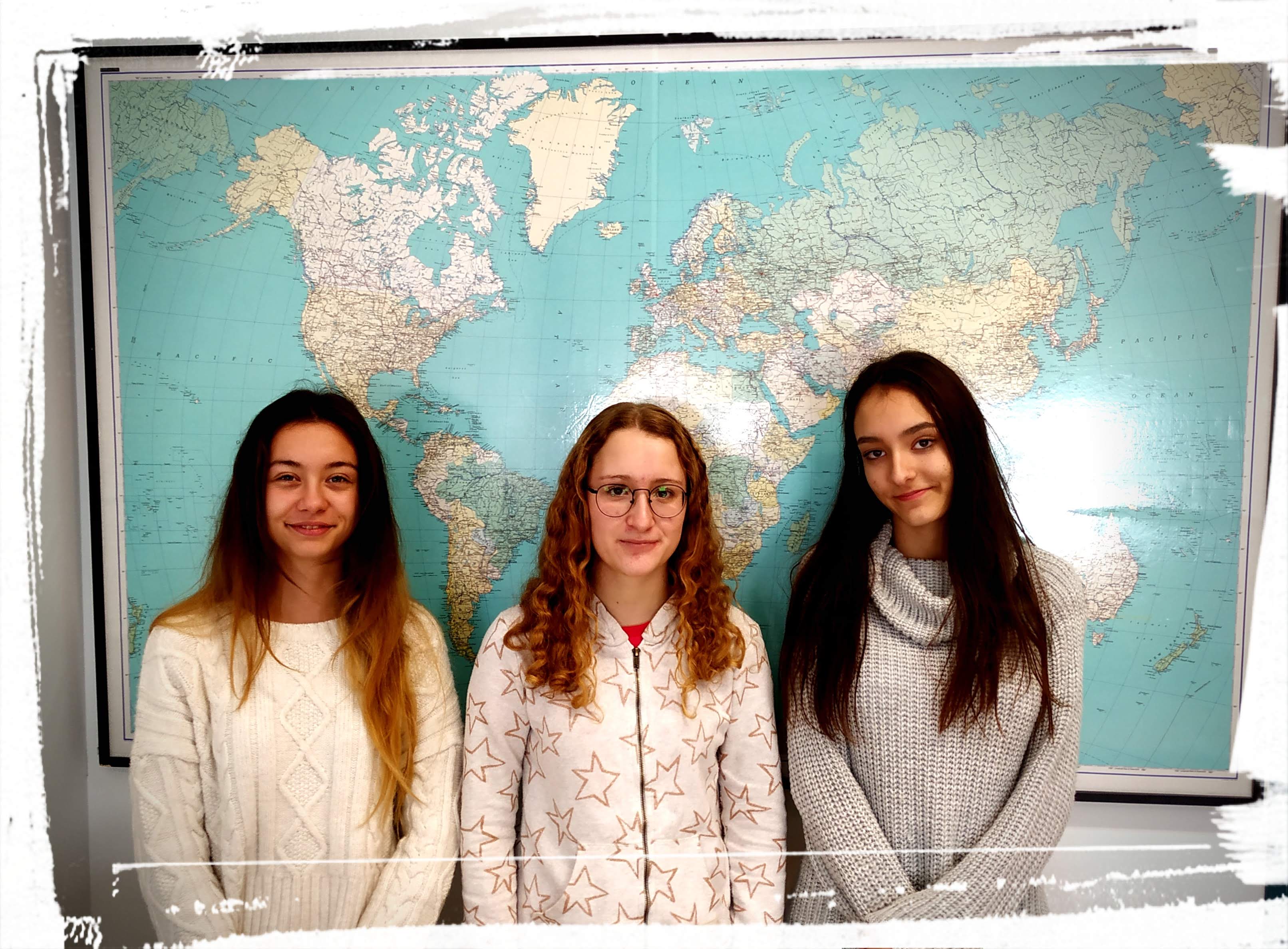 Tres alumnas de 1º de Bachiller, premiadas en el I Concurso “Bardenas de cuento” del Instituto Valle del Ebro